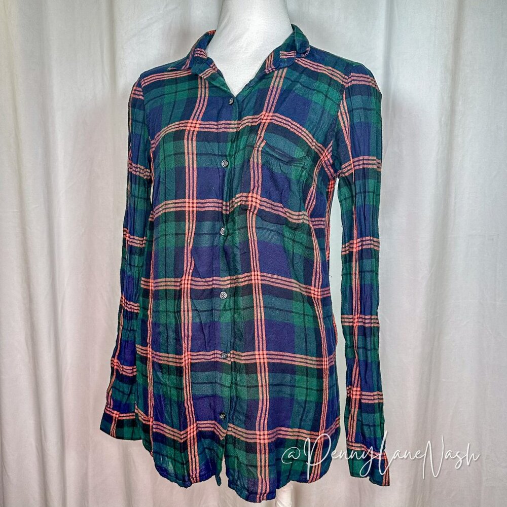 Old Navy Relaxed Soft-Washed Classic Shirt Plaid - Picture 2 of 10